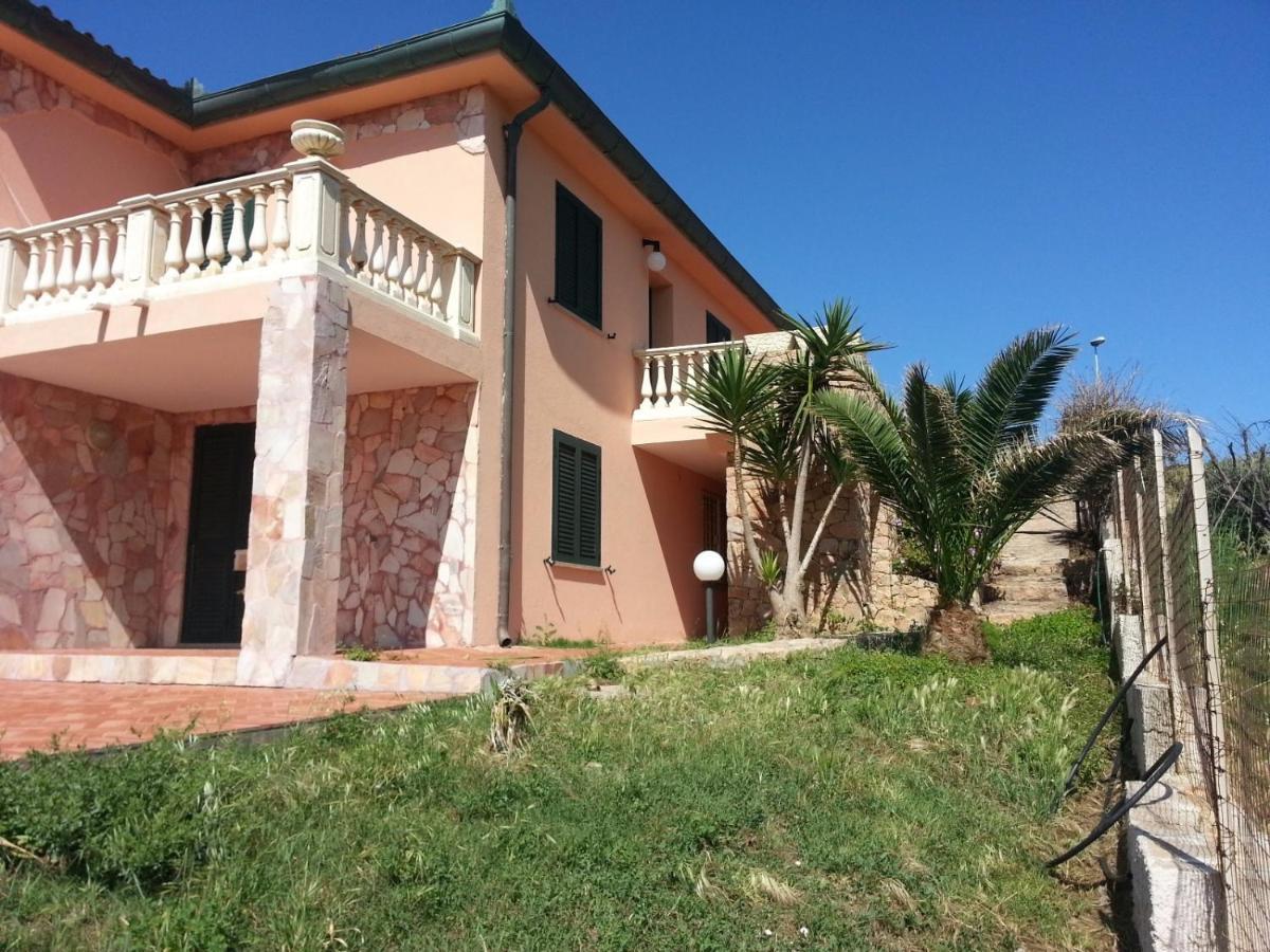 Villa La Ciaccia Валедория Екстериор снимка